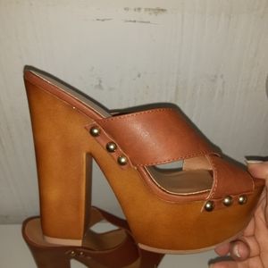 Women shoes